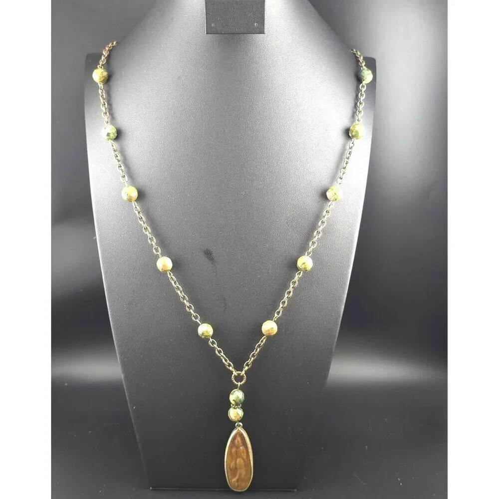 Vntg Tibetan Walking Buddha Amulet Necklace 2 Side Pendant 22" Long Green Stones - Picture 4 of 10